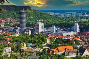 Jena Zentrum mit JenTower